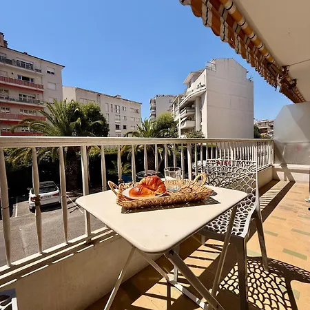 Lejlighed Le Lilas By Apirent #airconditioning #terrasse #parking *